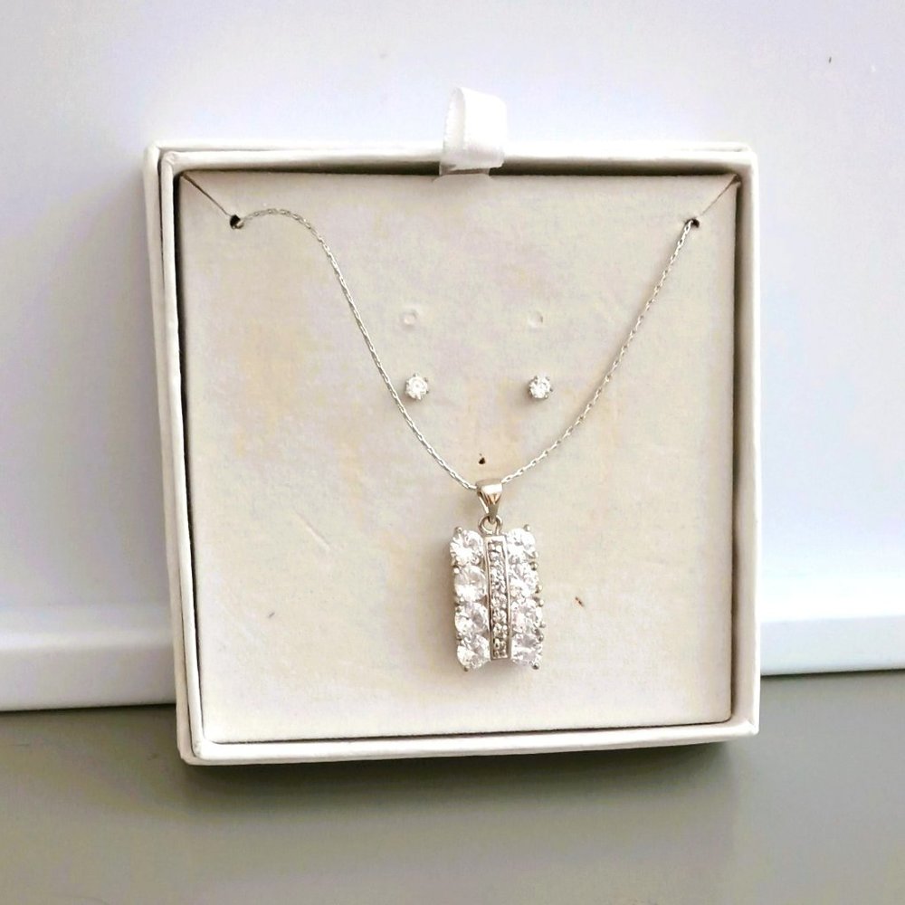 Carol Dauplaise Necklace Earring Set Women's Silver Tone Cubic Zirconia Jewelry